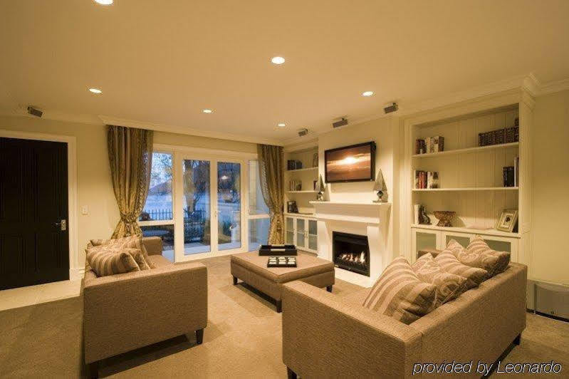 Esplanade Queenstown By Staysouth מראה חיצוני תמונה